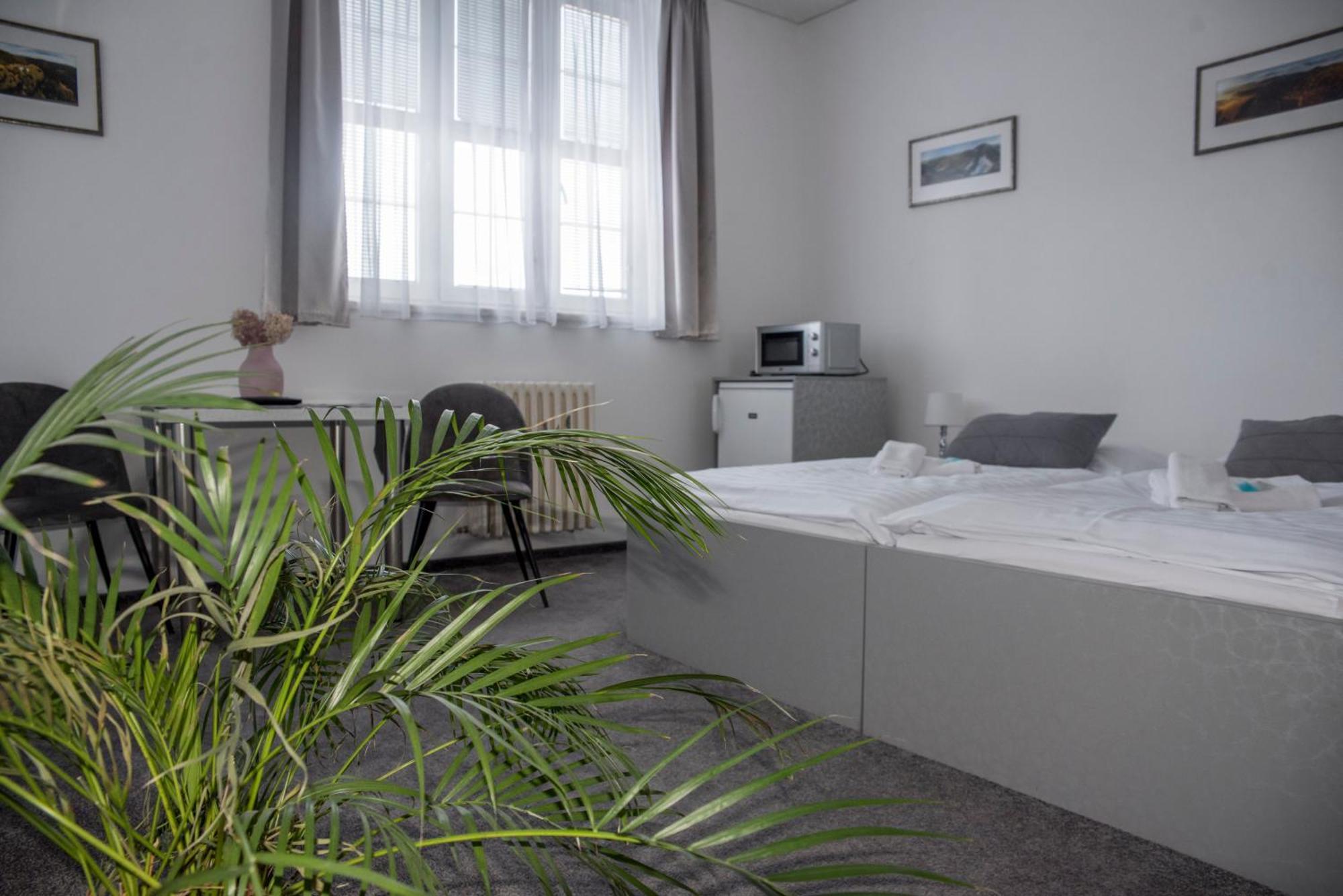 CLASSIC apartmány Třinec Exterior foto